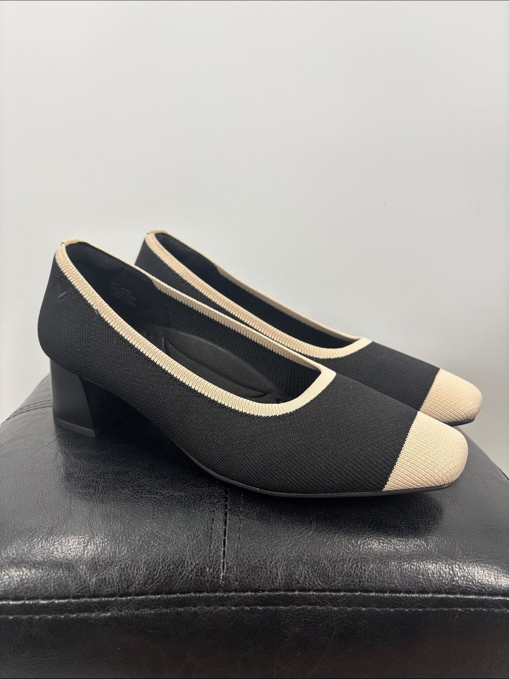 Vivaia Block Heels Black and Beige Size 40.5 Knit Heels